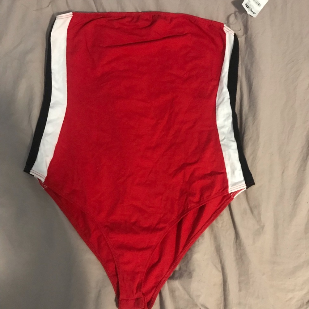 Strapless Body Suit